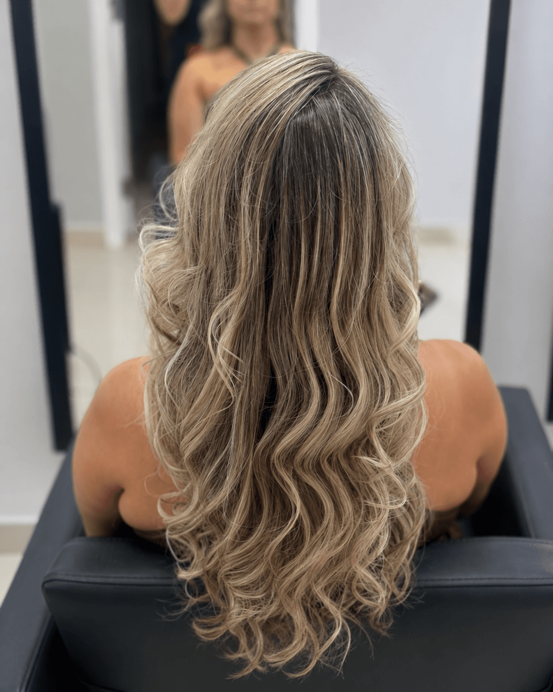 Cabelo loiro iluminado